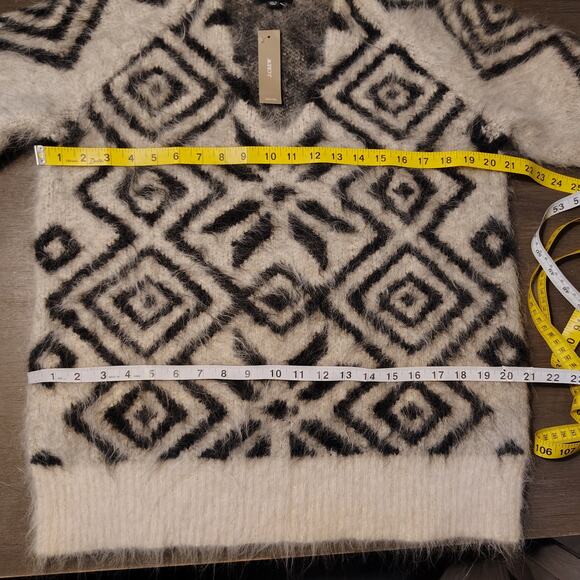 J.Crew Collection Snowflake V-Neck Brushed Alpaca Sweater Size XS/S - Picture 9 of 15